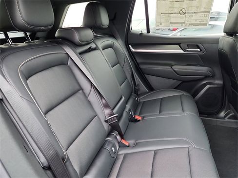 New 2026 GMC Terrain Elevation image 18