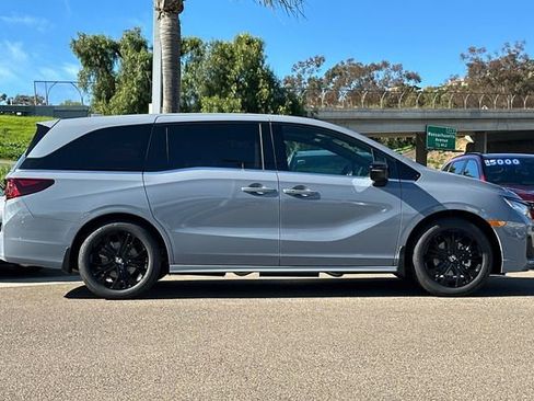 New 2026 Honda Odyssey Sport-L image 4