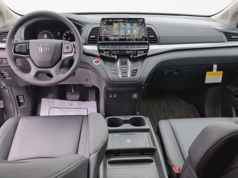 New 2026 Honda Odyssey EX-L image 10