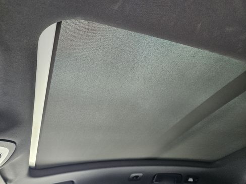 Certified 2026 Porsche Macan image 29