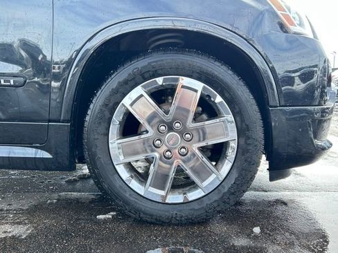 Used 2012 GMC Acadia Denali image 22