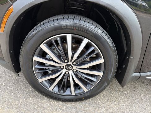Used 2024 INFINITI QX60 Autograph AWD/4WD image 11