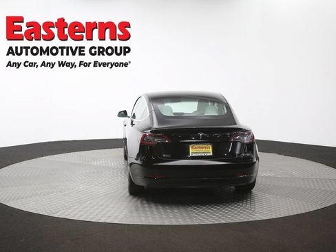 Used 2020 Tesla Model 3 Standard Range RWD image 61