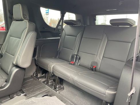 New 2026 Chevrolet Suburban Premier w/ Sun And Tow Package image 20