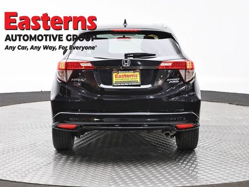 Used 2022 Honda HR-V Sport image 6