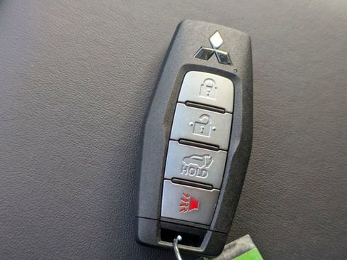 New 2026 Mitsubishi Outlander Trail Edition image 35