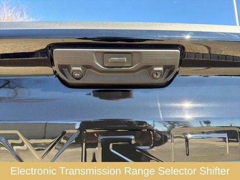 Used 2025 Chevrolet Silverado 1500 RST image 36