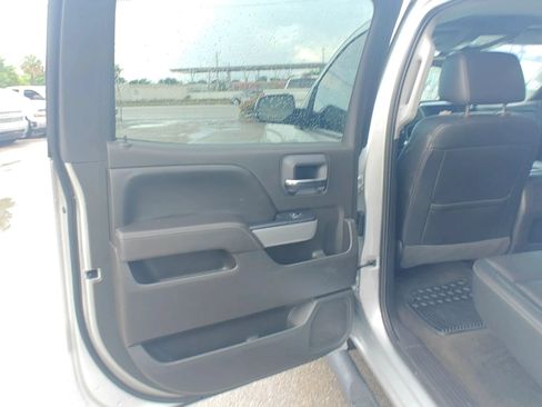 Used 2017 Chevrolet Silverado 1500 LTZ Z71 w/ LPO, Black Pack AWD/4WD image 12