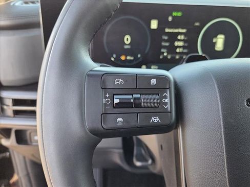 Used 2025 Hyundai Santa Fe Calligraphy image 13