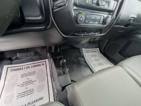 Used 2018 Chevrolet Silverado 2500 W/T w/ WT Convenience Package image 16