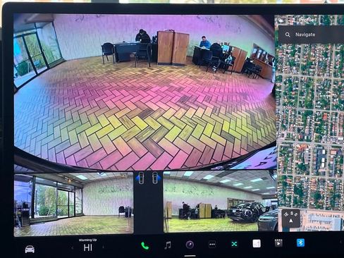 Used 2022 Tesla Model X Plaid image 34