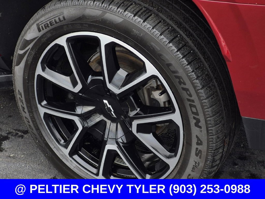 Used 2022 Chevrolet Tahoe RST w/ Luxury Package RWD image 7