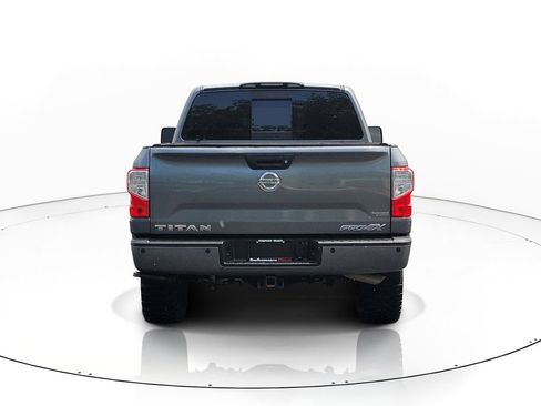 Used 2017 Nissan Titan PRO-4X w/ Pro-4x Convenience Package AWD/4WD image 7