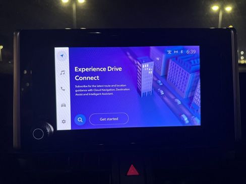 Used 2023 Toyota RAV4 XLE image 6