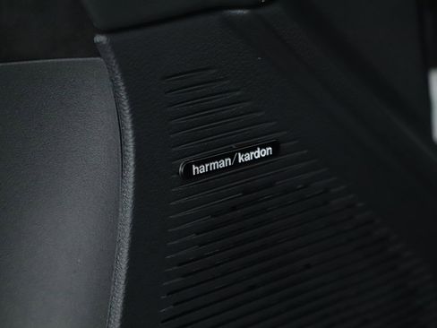 Used 2023 Dodge Challenger SRT Hellcat image 6