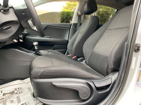 Used 2020 Kia Rio LX FWD image 29