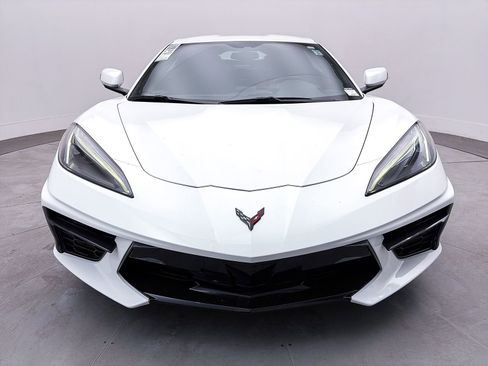 Used 2021 Chevrolet Corvette Stingray Coupe w/ Engine Appearance Package RWD image 12
