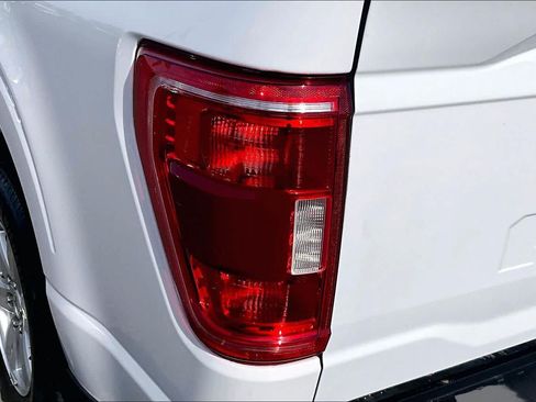 Used 2023 Ford F150 XLT w/ Trailer Tow Package RWD image 28