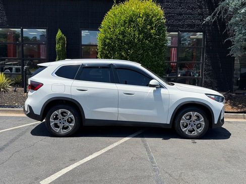Used 2023 BMW X1 xDrive28i AWD/4WD image 21