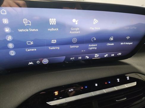 New 2026 Buick Enclave Preferred w/ Power Package image 32