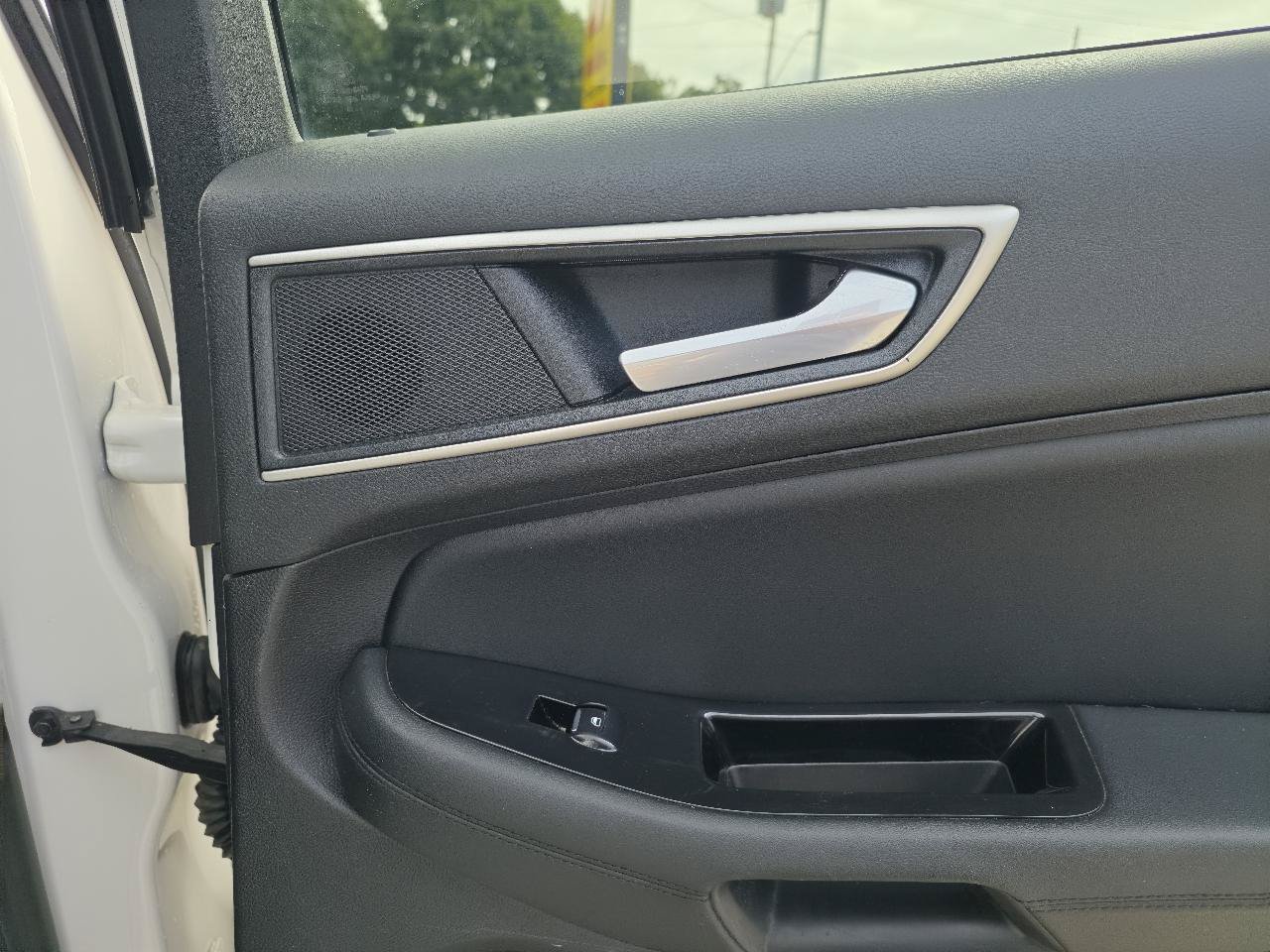Used 2019 Ford Edge SEL w/ Equipment Group 201A AWD/4WD image 20