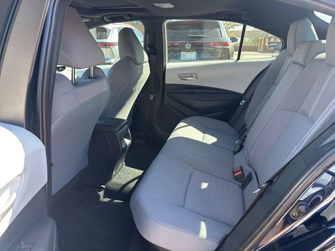 Used 2025 Toyota Corolla SE w/ SE Premium Package FWD image 15