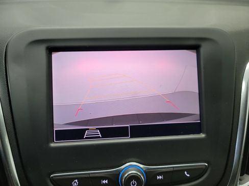 Used 2024 Chevrolet Equinox LS w/ LS Convenience Package AWD/4WD image 23