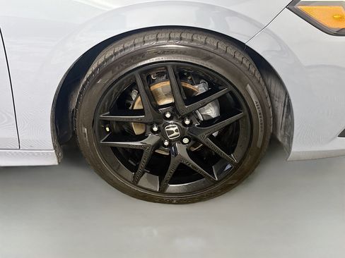 Used 2024 Honda Civic Sport image 32