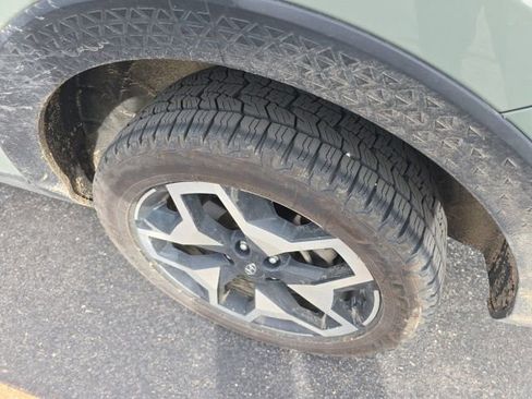 Used 2023 Hyundai Santa Cruz Limited image 12