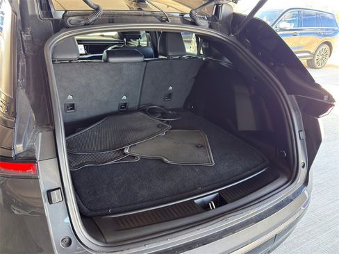 Used 2024 Jeep Wagoneer Launch Edition image 32