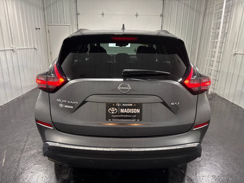 Used 2023 Nissan Murano SV FWD image 44