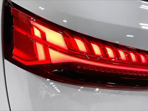 New 2026 Audi Q7 3.0T Premium Plus image 14