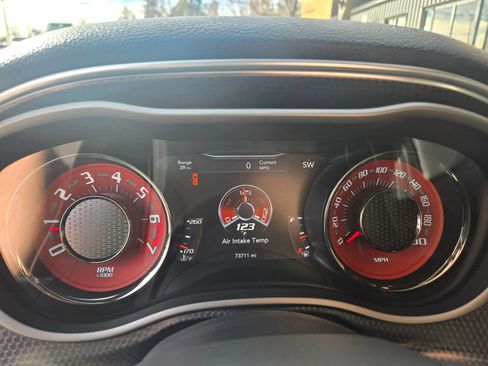 Used 2015 Dodge Challenger SRT Hellcat image 14