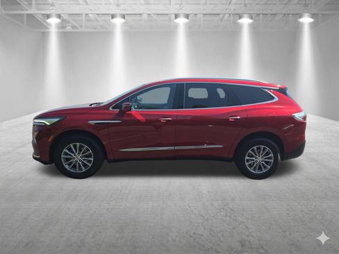 Used 2023 Buick Enclave Essence FWD image 4