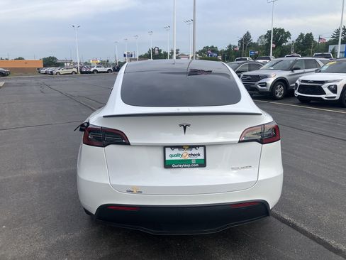Used 2023 Tesla Model Y Performance AWD/4WD image 6
