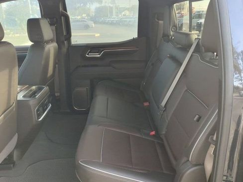 Used 2025 GMC Sierra 1500 Denali w/ Denali Reserve Package image 13