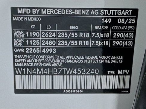New 2026 Mercedes-Benz GLB 250 4MATIC image 30