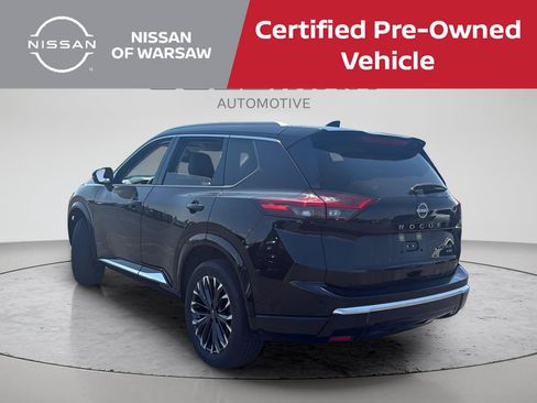 Used 2026 Nissan Rogue Platinum w/ Platinum Premium Package AWD/4WD image 3