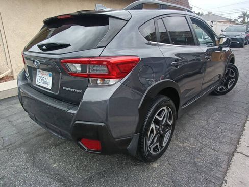 Used 2020 Subaru Crosstrek 2.0i Limited w/ Moonroof Package w/Navigation AWD/4WD image 3