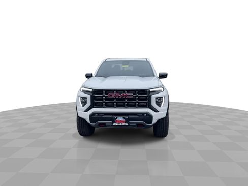 New 2025 GMC Canyon AT4 w/ Nightfall Edition image 36