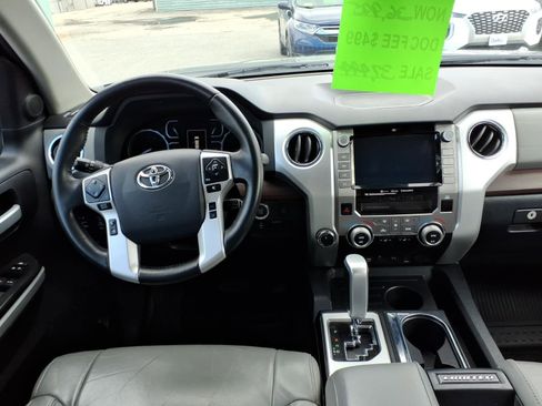 Used 2020 Toyota Tundra Limited w/ Limited Premium Package AWD/4WD image 9