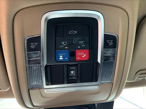 Used 2020 RAM 1500 Limited image 59