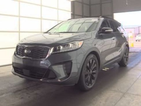 Used 2020 Kia Sorento S FWD image 2
