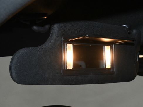 Used 2020 Dodge Challenger SXT image 21