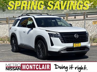 New 2026 Nissan Pathfinder SL w/ SL Premium Package
