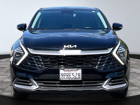Used 2025 Kia Sportage EX FWD image 27