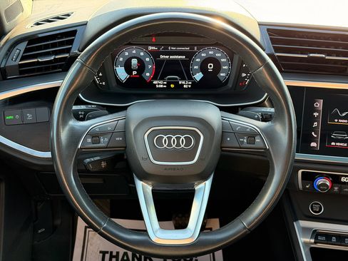 Used 2023 Audi Q3 2.0T Premium image 23