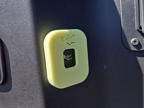 New 2025 Ford F150 Lightning XLT image 82