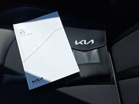 Used 2022 Kia K5 GT-Line w/ GT-Line FWD Premium Package image 26
