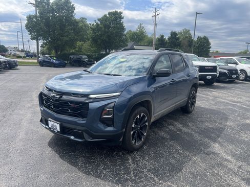 Used 2025 Chevrolet Equinox RS FWD image 4